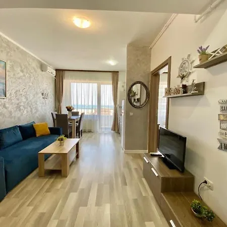 La Mare Apartment Mamaia